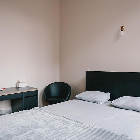 בריסל Hotel B&B St Maria מראה חיצוני תמונה