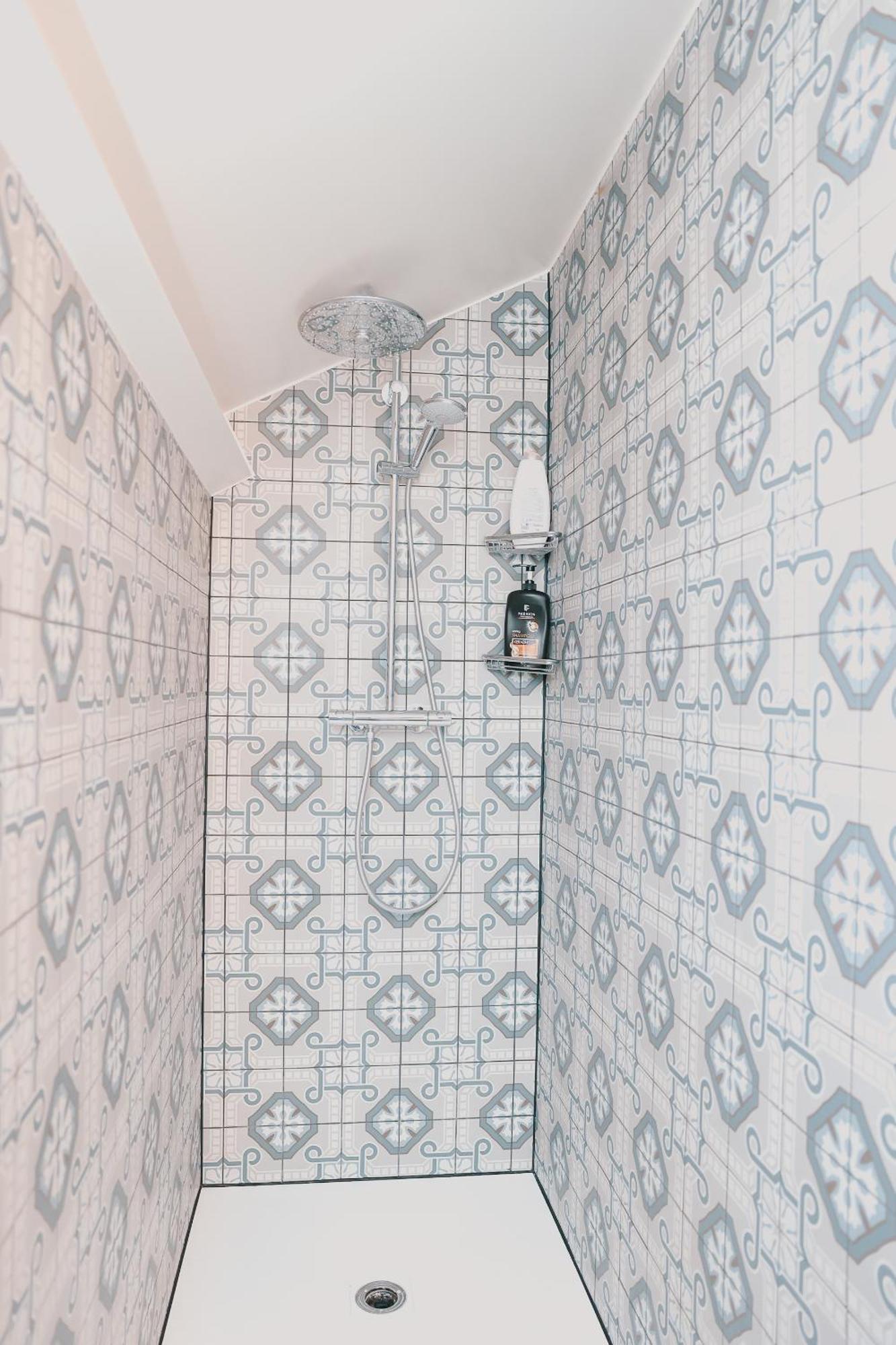 בריסל Hotel B&B St Maria מראה חיצוני תמונה