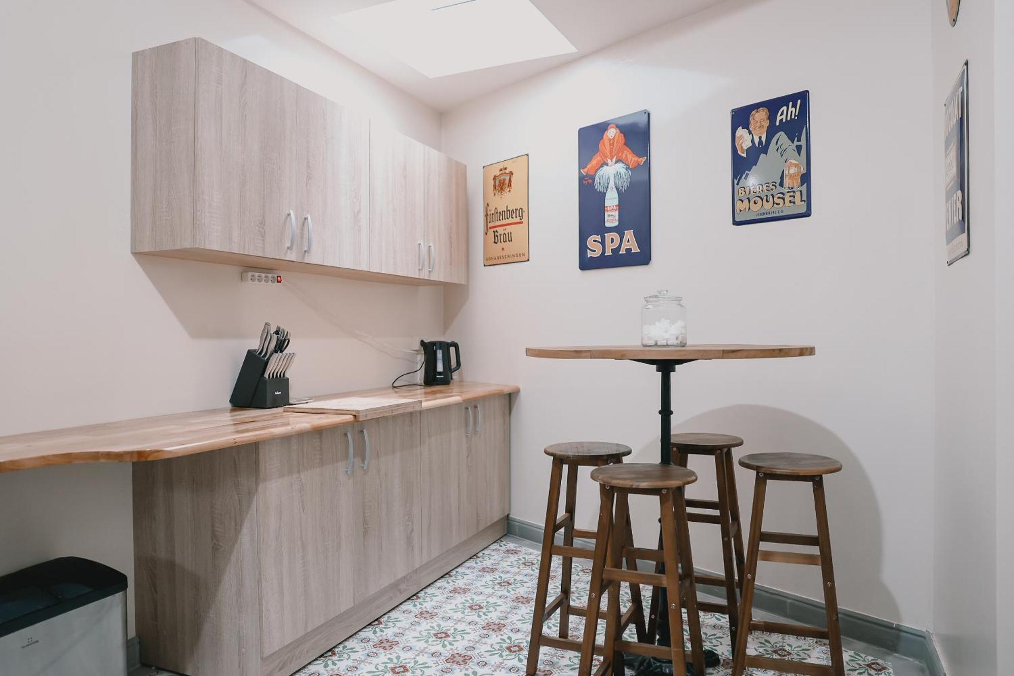 בריסל Hotel B&B St Maria מראה חיצוני תמונה